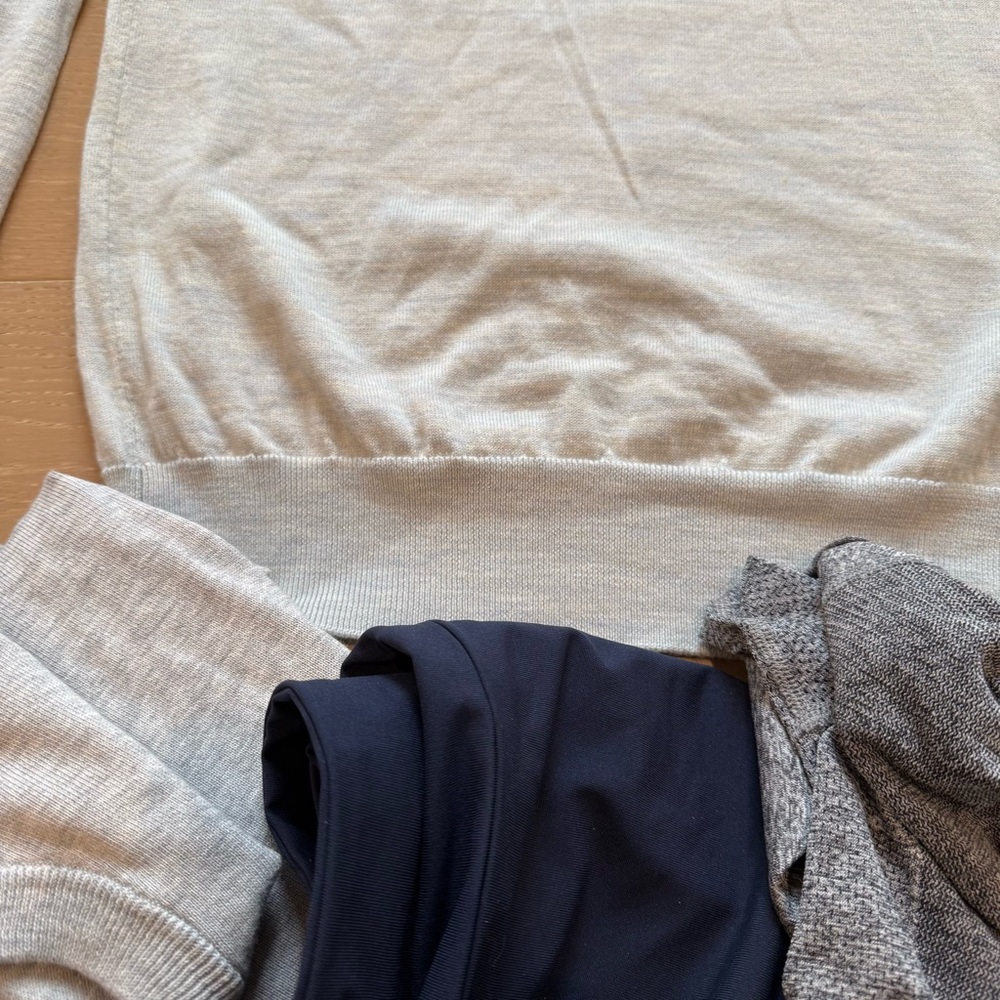 Charles Tyrwhitt Light Blue Crewneck Sweater - Picture 5 of 5